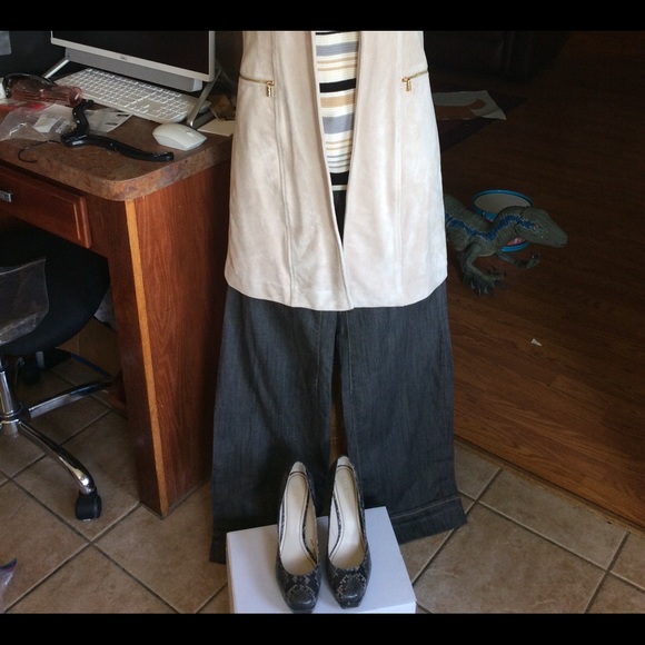 Nine West Black/Grey Hope Floats Faux Snakeskin Platform Heels Size 9M, Used - Picture 3 of 13